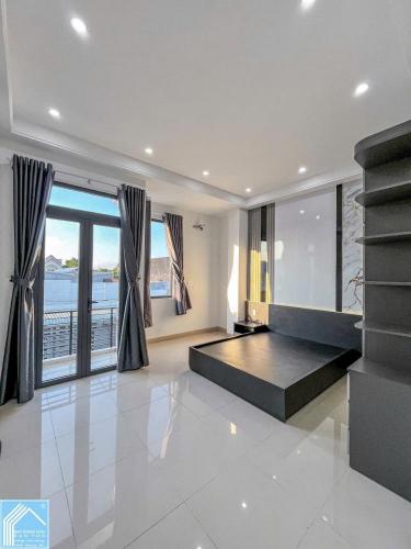 Nhà Trệt Lầu hẻm xưởng gỗ Nam Phát đường Nguyễn Văn Linh, P.Long Tuyền, Q.Bình Thuỷ