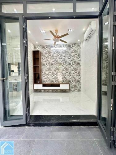 Nhà Trệt Lầu Hoàn Công Hẻm 27 Hồ Trung Thành thông ra Hẻm 71 Lê Hồng Phong 