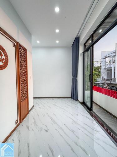 NHÀ TRỆT LẦU KDC HỒNG LOAN - ĐOẠN GẦN CHỢ