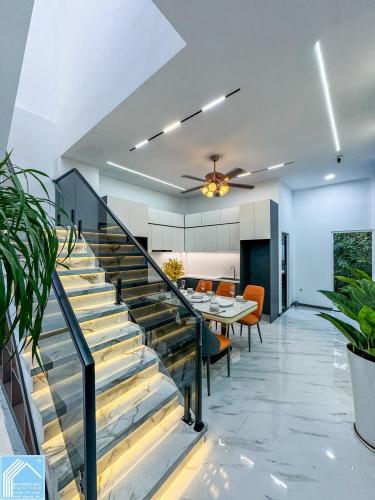 NHÀ TRỆT LẦU KDC HỒNG LOAN - ĐOẠN GẦN CHỢ