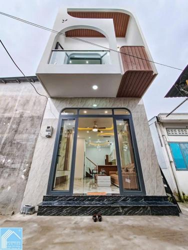NHÀ TRỆT LẦU KIẾN TRÚC HIỆN ĐẠI MỚI HOÀN THIỆN - TẶNG FULL NỘI THẤT - HẺM 311 NG VĂN CỪ - CÁI KHẾ 