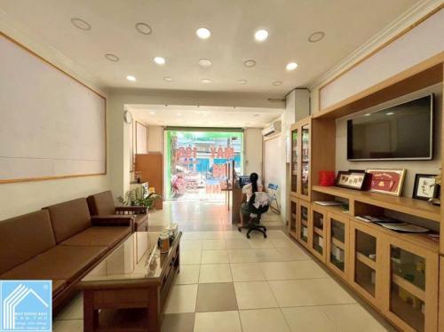 Nhà Trệt Lầu Mặt tiền đường Trần Hưng Đạo, P.Ninh Kiều, TP.Cần Thơ