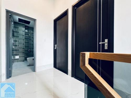 NHÀ TRỆT LẦU MỚI ĐẸP - HẺM 71 LÊ HỒNG PHONG - GẦN KDC NGÂN THUAN