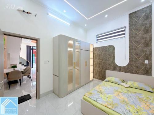 NHÀ TRỆT LẦU MỚI – FULL NỘI THẤT HẺM LT 12–20 NGUYỄN VĂN CỪ – GẦN ĐH Y DƯỢC & ĐH CẦN THƠ  