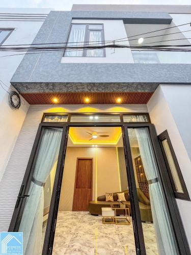 Nhà Trệt Lầu Mới hẻm 160 đường Tầm Vu - Gần trường Cao đẳng Cần Thơ, P.Tân An Nhà Trệt Lầu Mới hẻm 160 đường Tầm Vu - Gần trường Cao đẳng Cần Thơ, P.Tân An