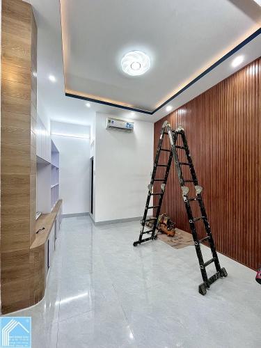 Nhà Trệt Lầu Sân thượng Góc 2 Mặt tiền Hẻm 1 đường Trần Vĩnh Kiết - Có Sân đậu Ô Tô 