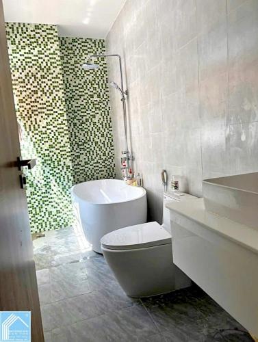 Nhà Trệt Lầu Sân thượng KDC 148 đường 3/2 - Thông đường Lê Văn Thuấn, P.Tân An Mới