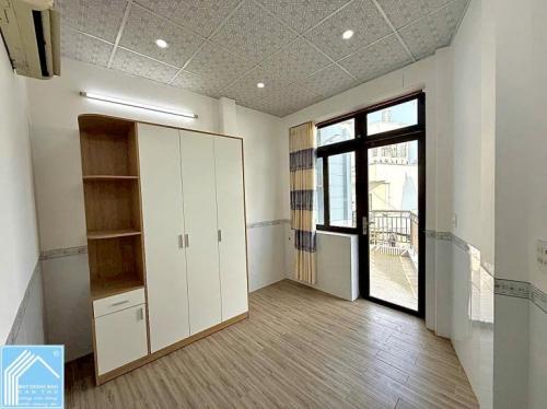 Nhà Trệt Lầu Trục chính hẻm 107 Hoàng Văn Thụ