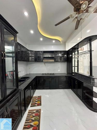 Nhà Trệt Lầu Trục chính hẻm 234 đường Hoàng Quốc Việt - Gần Bệnh viện Nhi Đồng, ĐH FPT