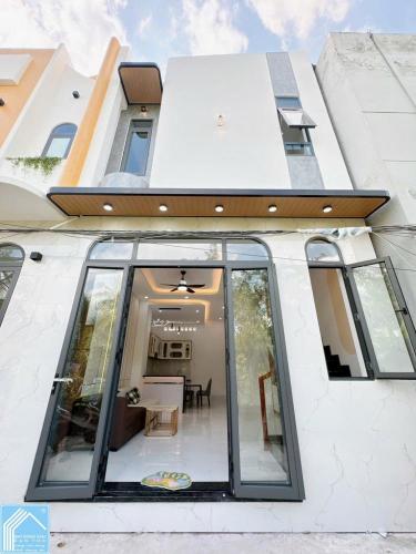 Nhà Trệt Lầu Trục chính hẻm 7 Trần Vĩnh Kiết, P.An Bình, TP.Cần Thơ