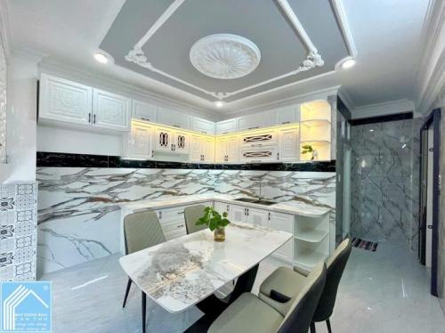 Nhà Trệt Lửng 2 Lầu Góc 2 Mặt tiền Trục chính hẻm 112 Hoàng Quốc Việt, P.An Bình