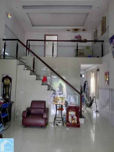 Nhà trệt lững diện tích rộng, vị trí đẹp, đường F3 trục chính kdc Bình Nhựt (12,8ha)