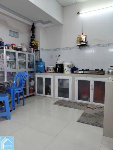 Nhà trệt lững diện tích rộng, vị trí đẹp, đường F3 trục chính kdc Bình Nhựt (12,8ha)