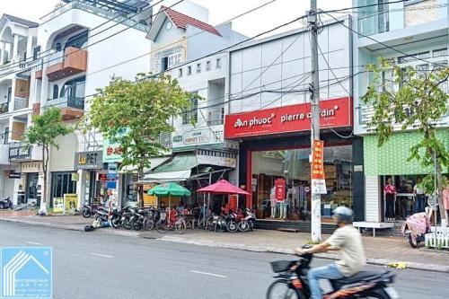Nhà Trệt Lửng Mặt tiền Nguyễn Văn Cừ, P.Cái Khế, Cần Thơ