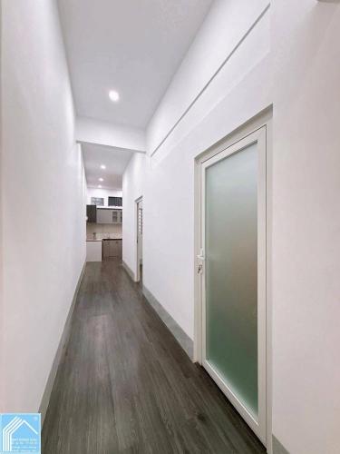 NHÀ TRỆT LỬNG PHÚ AN – VIEW CÔNG VIÊN – NỘI THẤT GỖ TỰ NHIÊN