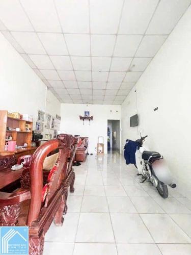 Nhà Trệt Mặt tiền Võ Văn Kiệt - đối diện Đồng Văn Cống, P.Bình Thuỷ, Cần Thơ Nhà Trệt Mặt tiền Võ Văn Kiệt - đối diện Đồng Văn Cống, P.Bình Thuỷ, Cần Thơ