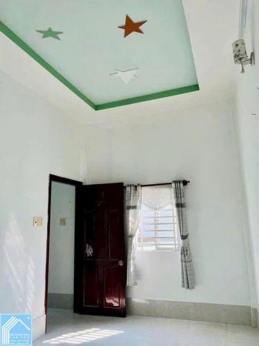 Nhà trục Chính H. Hồ Búng Xáng. Giá 5tr  Cho thuê nhà Hẻm Hồ Búng Xáng Thông Qua Trần Nam Phú.   