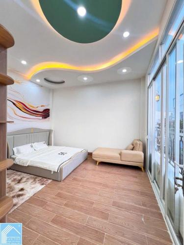 Nhà trục chính hẻm liên tổ 3-4 , đối diện trường đại học y dược 