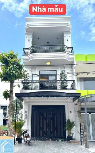  Sắp Hoàn Thiện - Nhà 1 Trệt 2 Lầu đường D7 KDC Hồng Loan