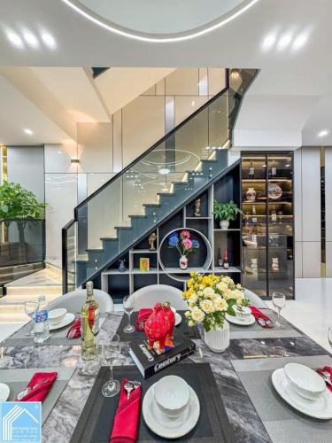 SIÊU PHẨM 1 TRỆT 2 LẦU MỚI 100% ĐƯỜNG D14 KDC HỒNG LOAN - HẺM THOÁT HIỂM PHÍA SAU 2M