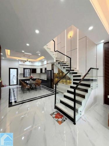 SIÊU PHẨM 99 - D7 HỒNG LOAN FULL NỘI THẤT CAO CẤP 