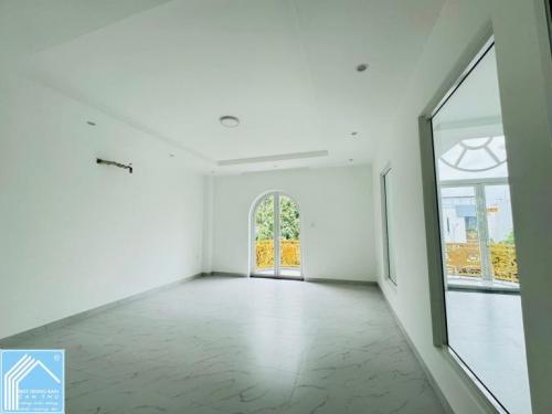 SIÊU PHẨM BIỆT THỰ MẶT TIỀN NGUYỄN VĂN LƯU (1B) KDC NAM LONG-CÁI RĂNG-TP CẦN THƠ 