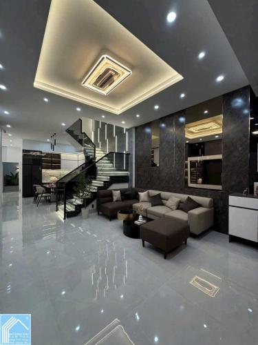 SIÊU PHẦM NHÀ 2 LẦU HIỆN ĐẠI CÓ MƯƠNG HỞ BÊN HÔNG -- SỐ 73 ĐƯỜNG D4 KDC HỒNG LOAN.