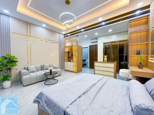 Siêu phẩm nhà mẫu đang xây - Nhà 1 Trệt 2 Lầu Đầu Đường D7 sát Trục chính 1
