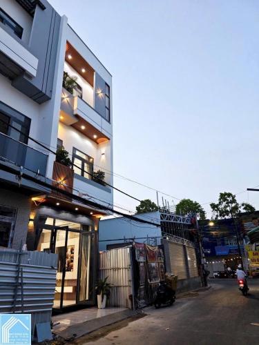 SIÊU PHẨM NHÀ PHỐ 3 TẦNG – TRUNG TÂM NINH KIỀU  TP CẦN THƠ  